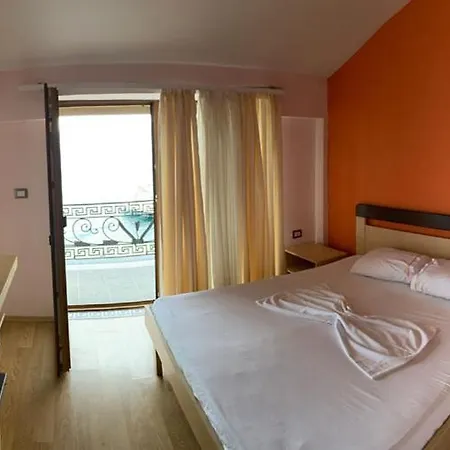 Hotel Kukesi Aldo